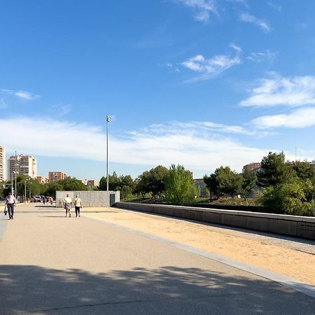 Madrid Rio Rooms Exterior photo