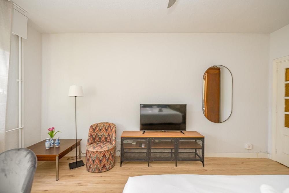 Madrid Rio Rooms Exterior photo